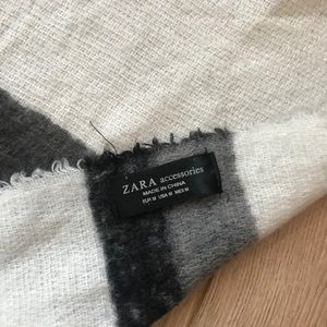 Zara scarf